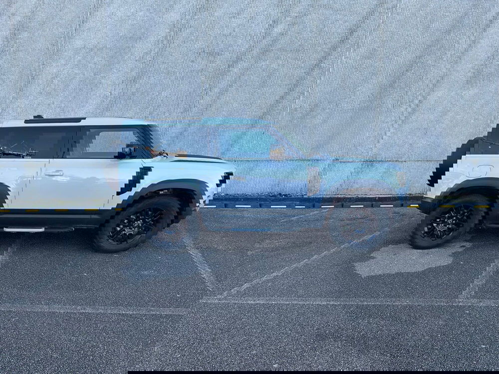 Land Rover Defender usata a Salerno (6)