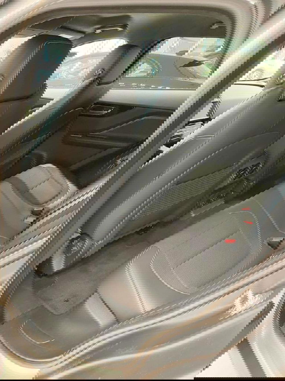 Jaguar F-Pace nuova a Forlì-Cesena (5)