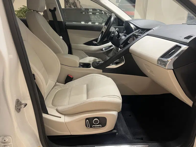 Jaguar E-Pace usata a Forlì-Cesena (3)