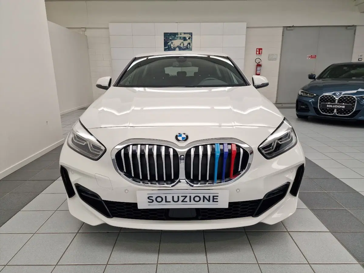 BMW Serie 1 5p. usata a Verbano Cusio Ossola (7)