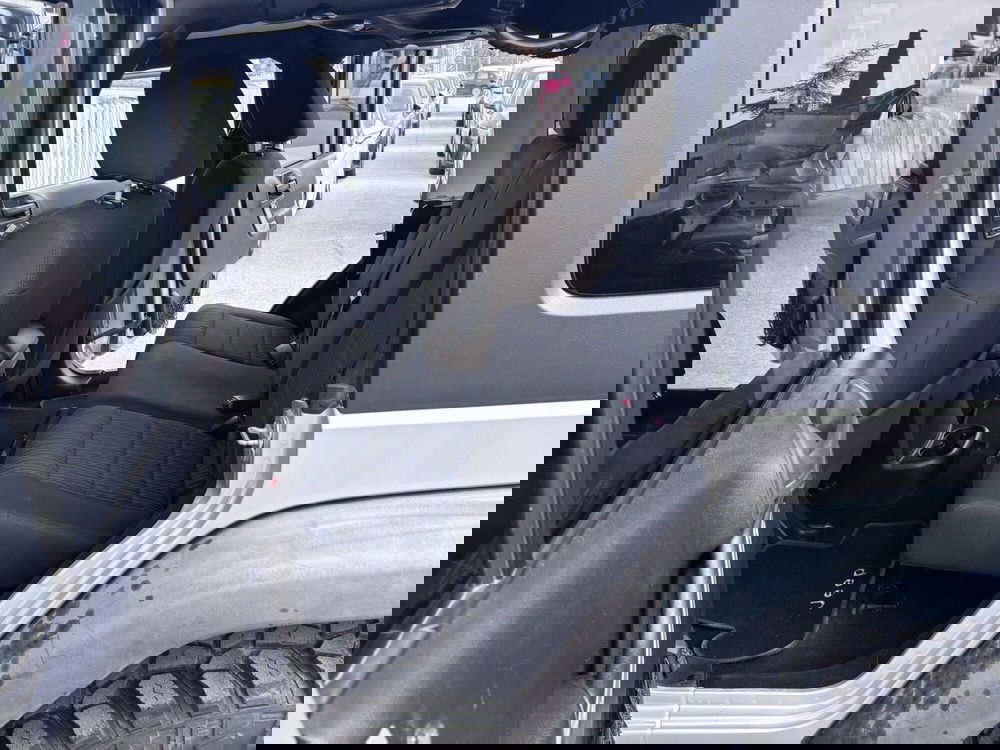 Jeep Wrangler Unlimited usata a Ancona (10)