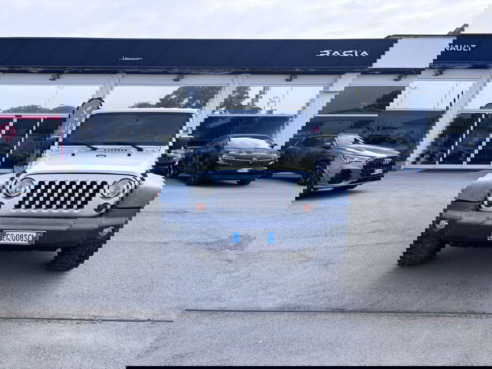 Jeep Wrangler Unlimited usata a Ancona (2)