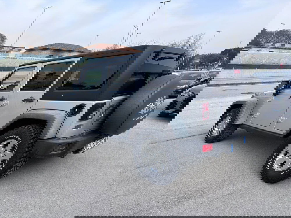 Jeep Wrangler Unlimited usata a Ancona (7)