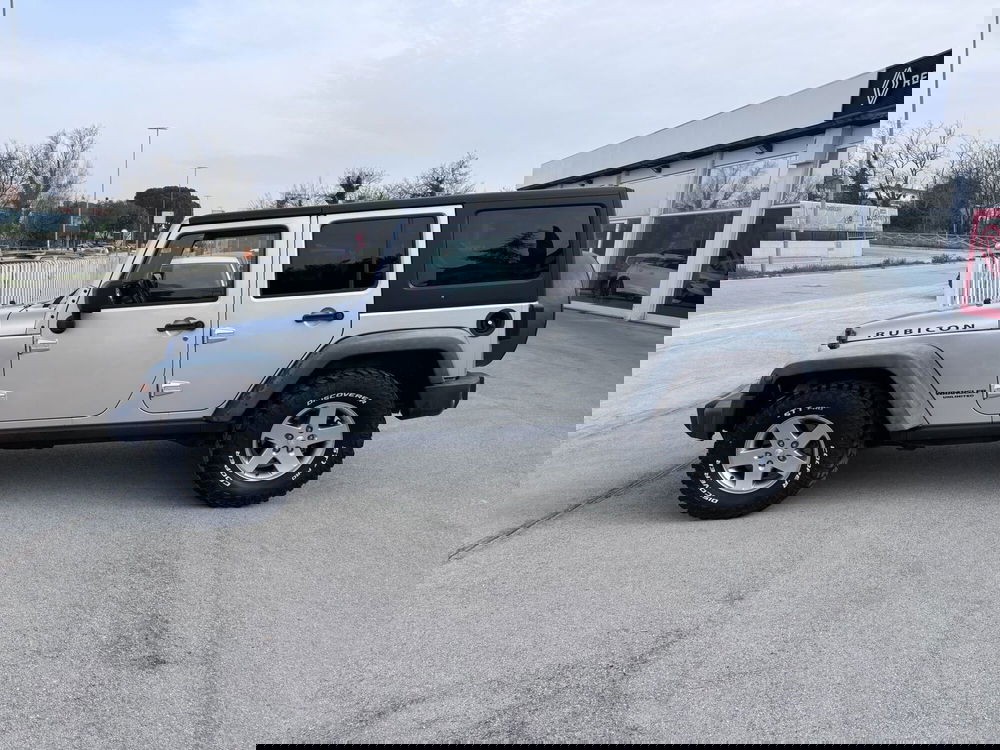 Jeep Wrangler Unlimited usata a Ancona (8)