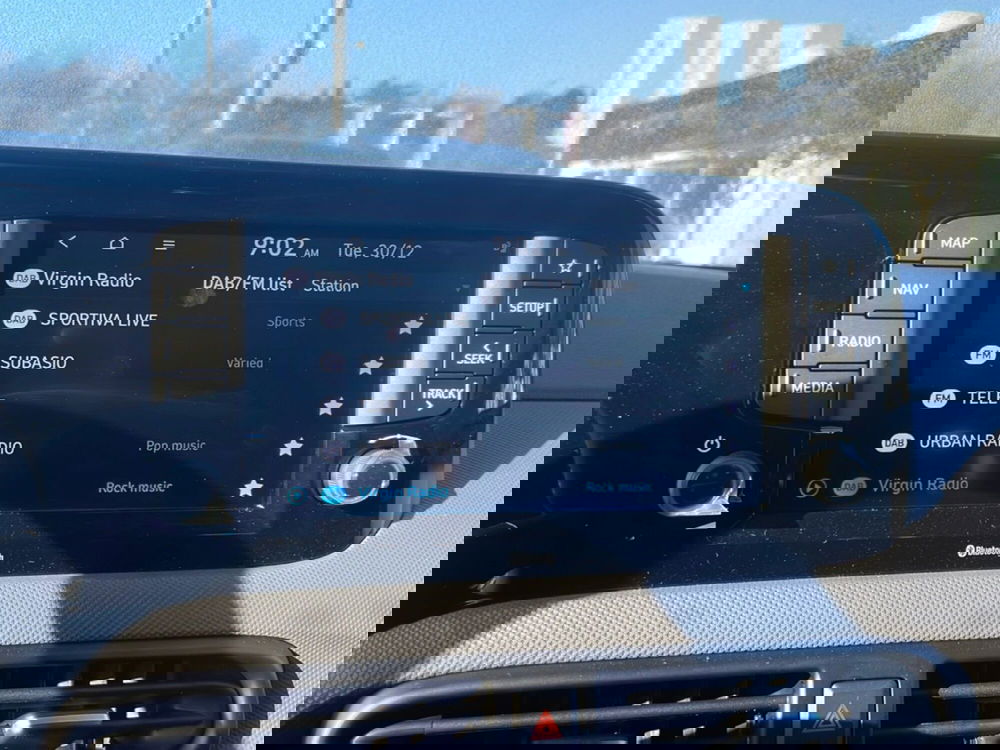 Hyundai i10 nuova a Latina (16)