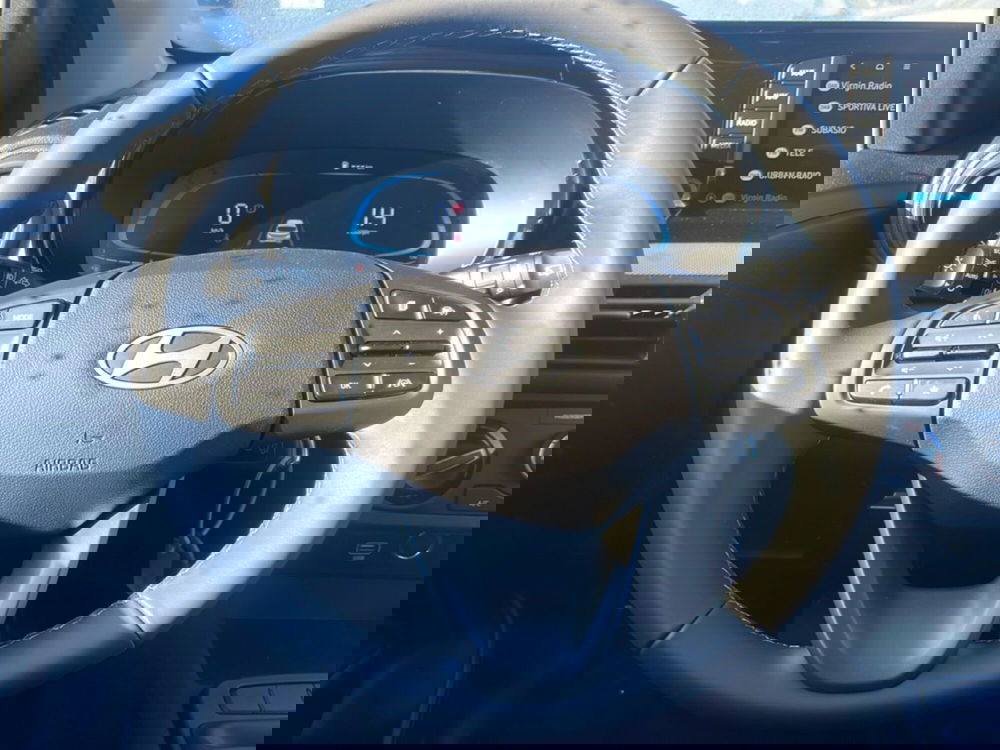 Hyundai i10 nuova a Latina (17)