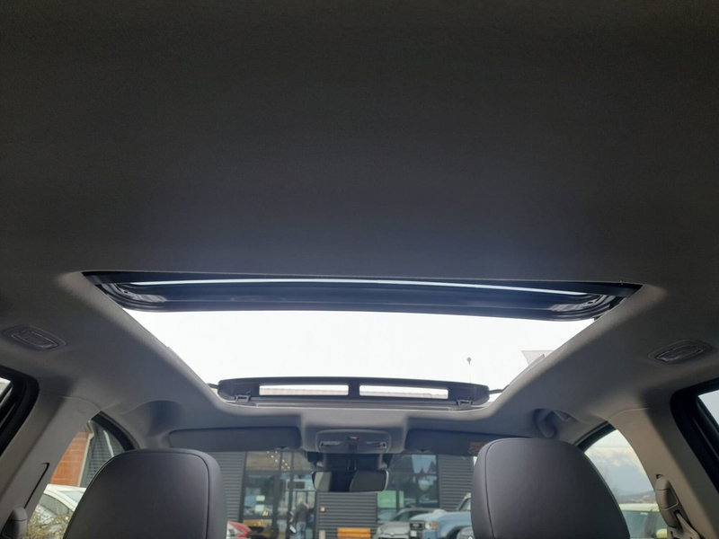 Suzuki S-Cross nuova a Chieti (11)