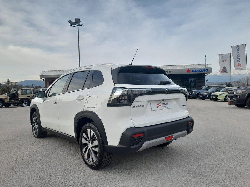 Suzuki S-Cross nuova a Chieti (3)