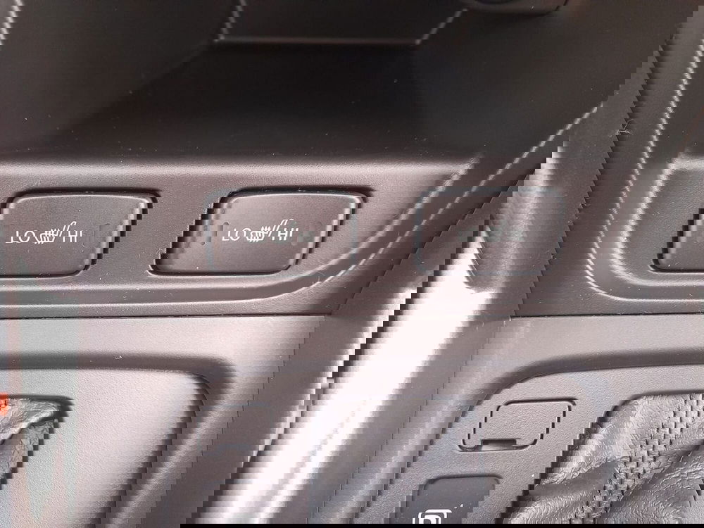 Suzuki S-Cross nuova a Chieti (5)