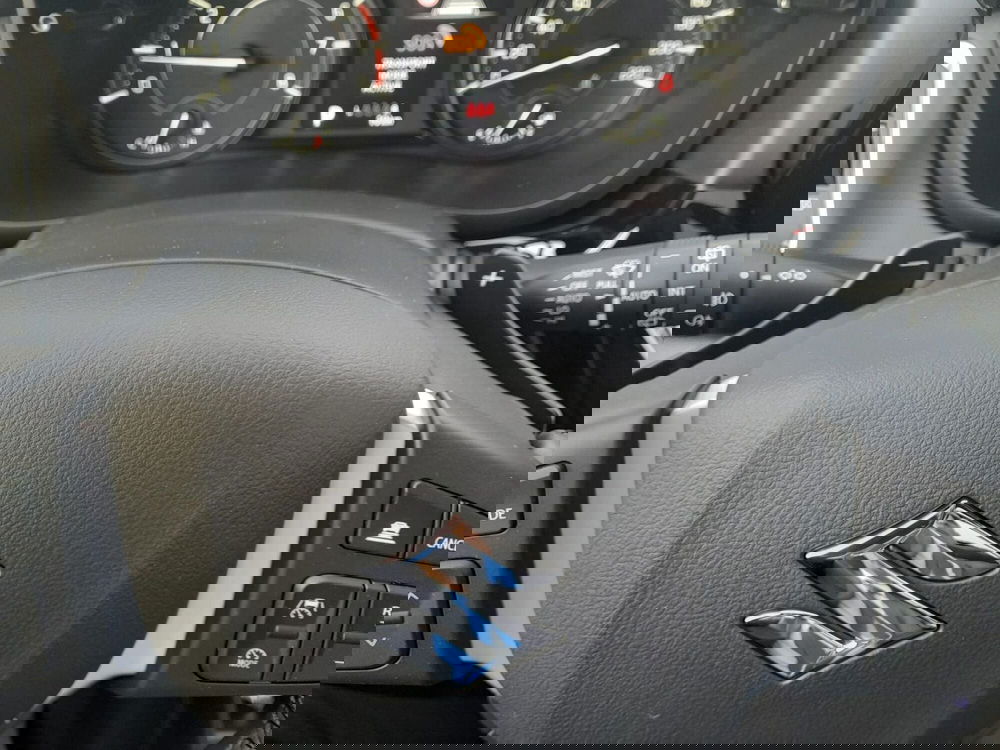 Suzuki S-Cross nuova a Chieti (9)