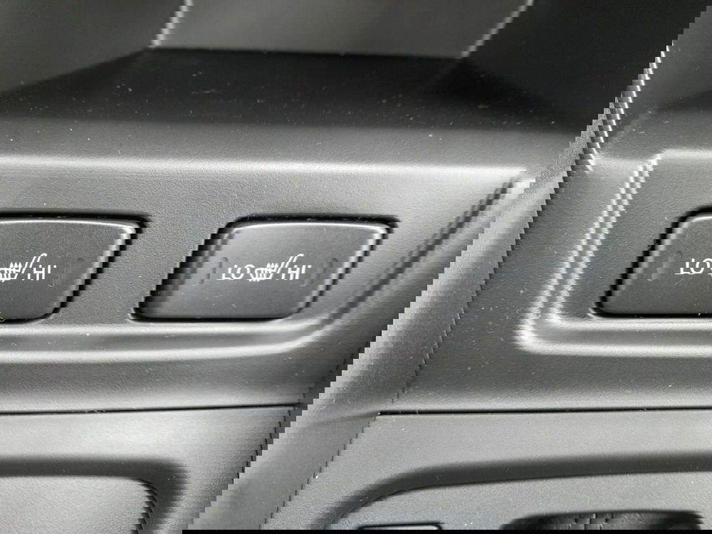 Suzuki Vitara nuova a L'Aquila (16)