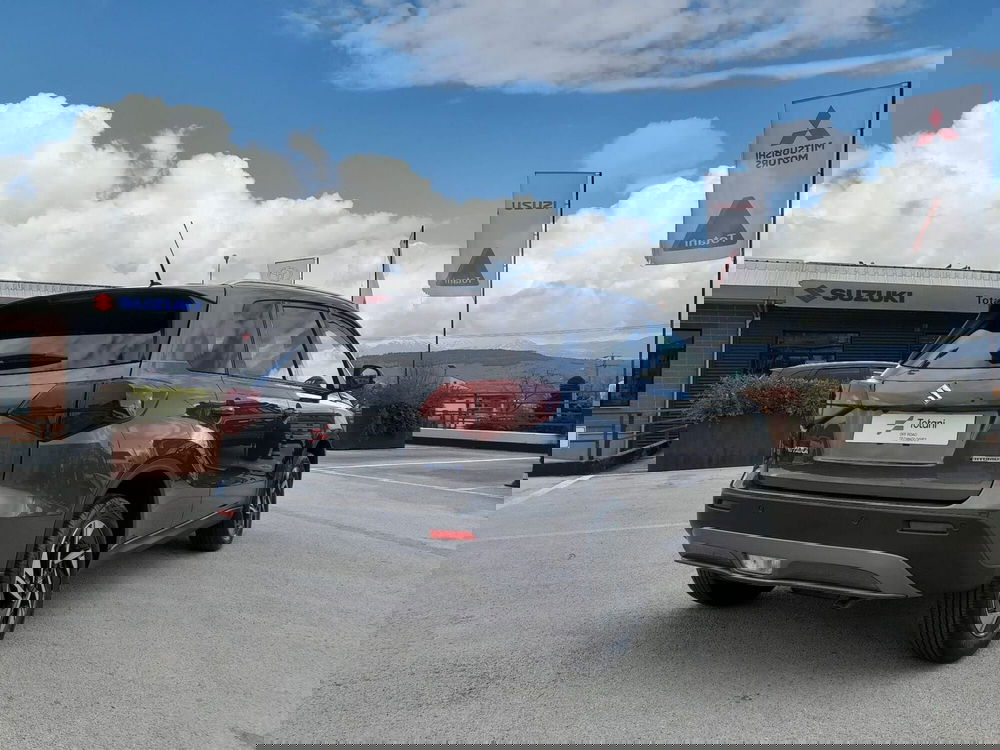 Suzuki Vitara nuova a L'Aquila (18)