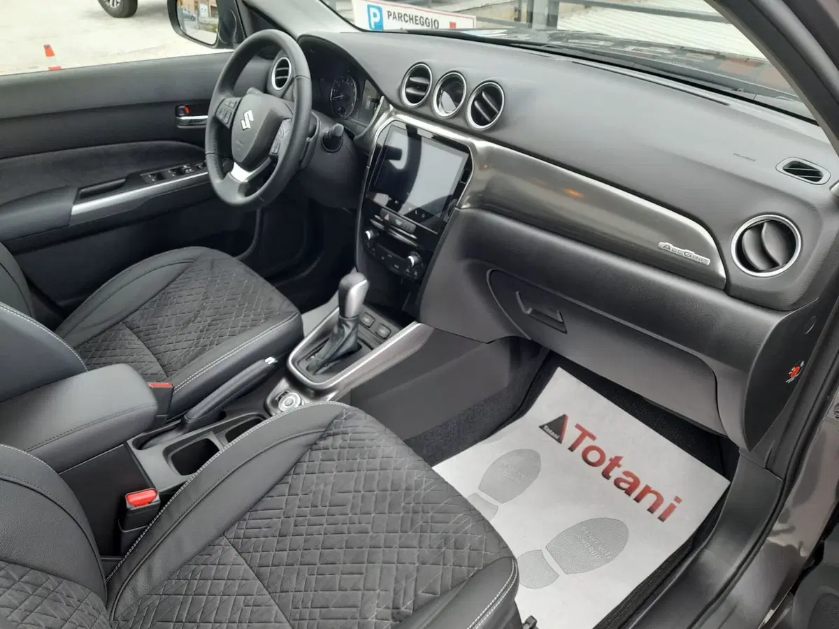 Suzuki Vitara nuova a L'Aquila (4)