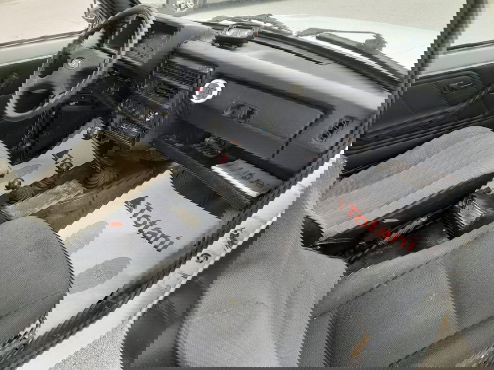 Lada Niva usata a L'Aquila (10)