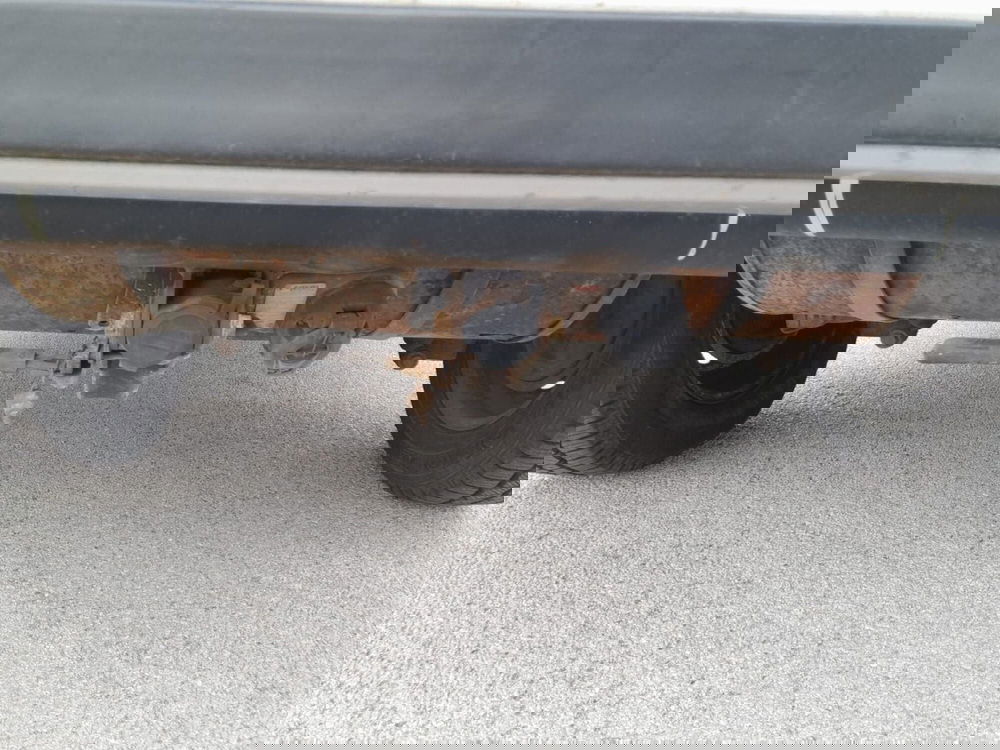 Lada Niva usata a L'Aquila (16)