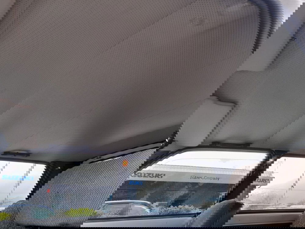 Lada Niva usata a L'Aquila (6)