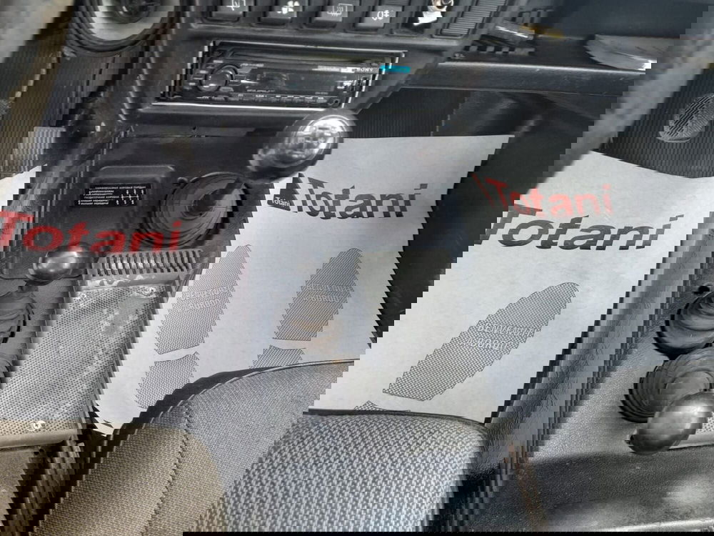 Lada Niva usata a L'Aquila (7)