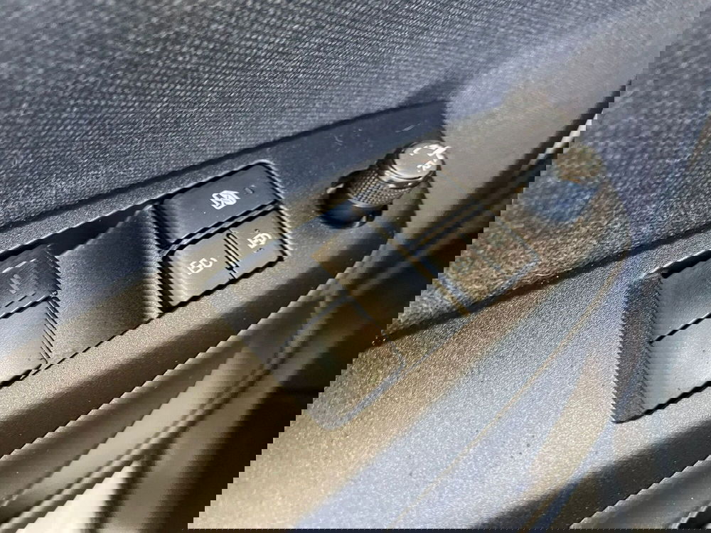 Toyota Yaris usata a Reggio Calabria (14)