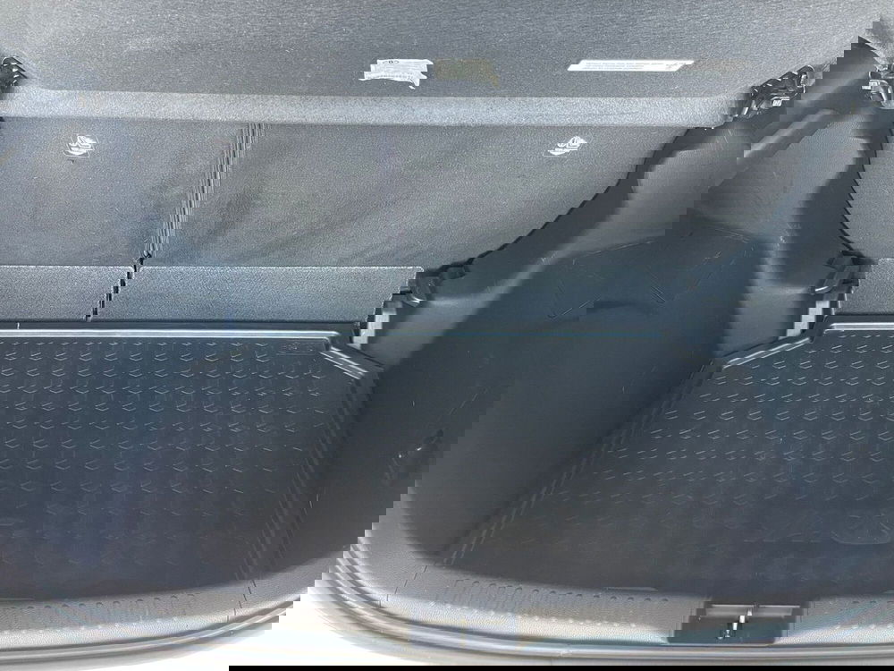 Toyota Yaris usata a Reggio Calabria (15)