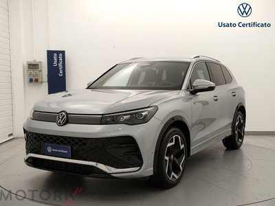 Volkswagen Tiguan Allspace 2.0 TDI SCR DSG 4MOTION R-Line del 2025 usata a Busto Arsizio