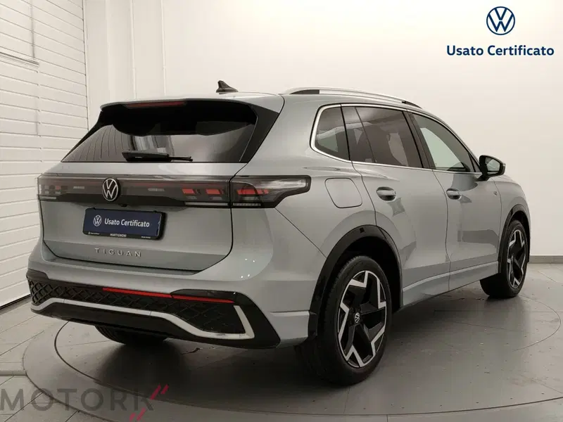 Volkswagen Tiguan usata a Varese (5)
