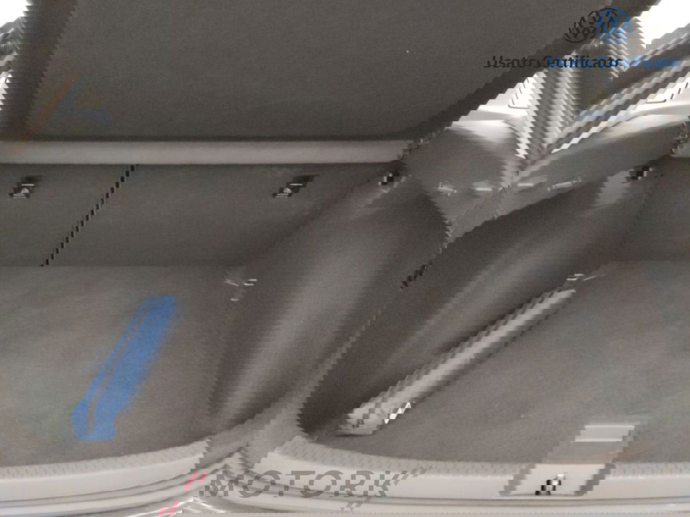 Volkswagen Taigo usata a Varese (11)