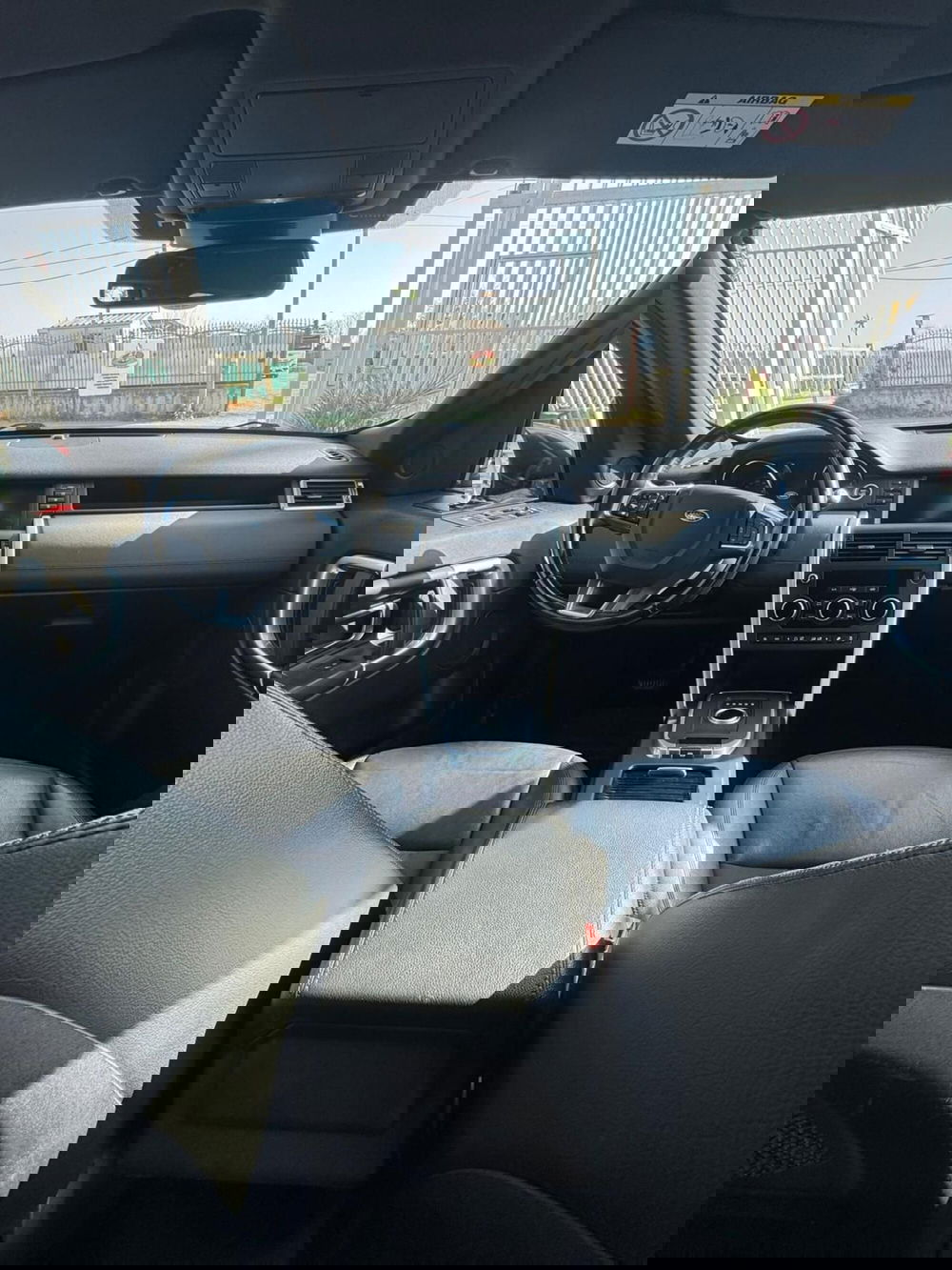 Land Rover Discovery Sport usata a Caserta (6)