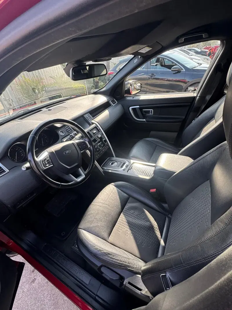 Land Rover Discovery Sport usata a Caserta (7)