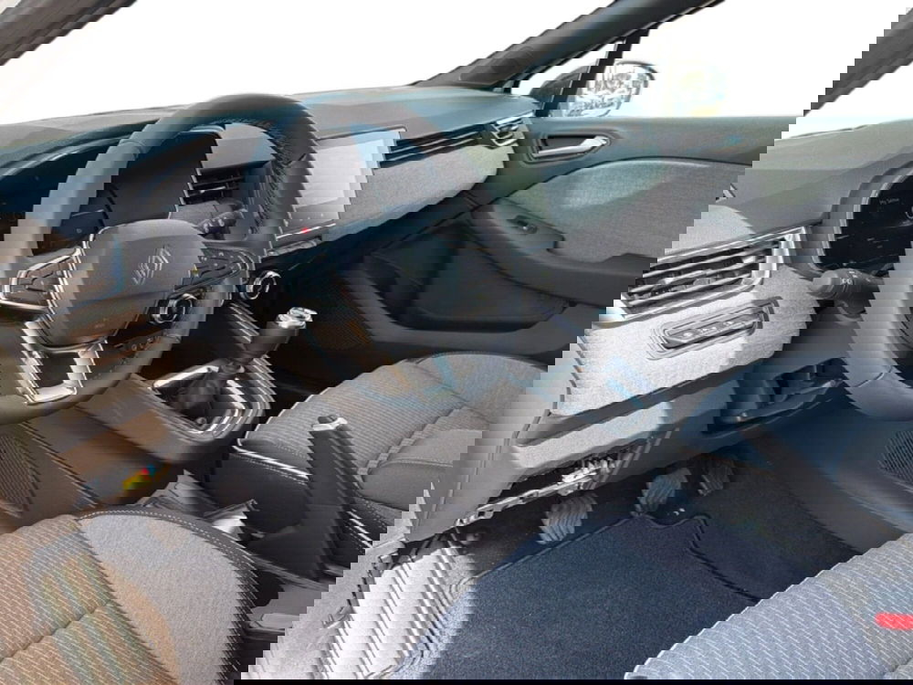 Renault Clio usata a Roma (10)