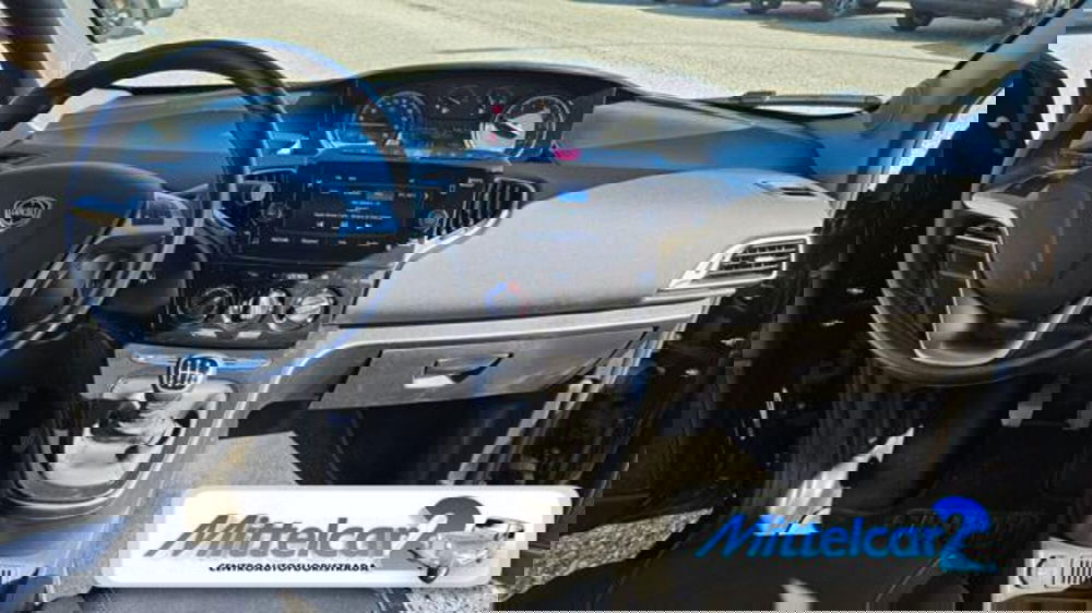 Lancia Ypsilon usata a Udine (14)