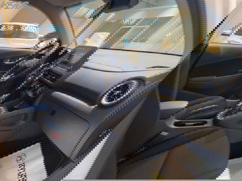 Hyundai Kona usata a Milano (12)