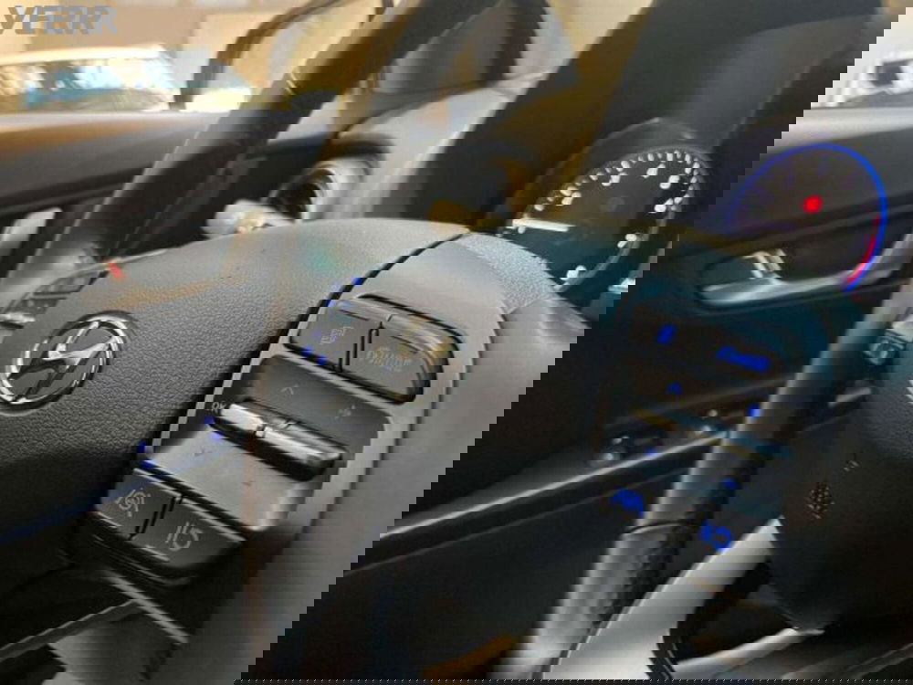 Hyundai Kona usata a Milano (13)