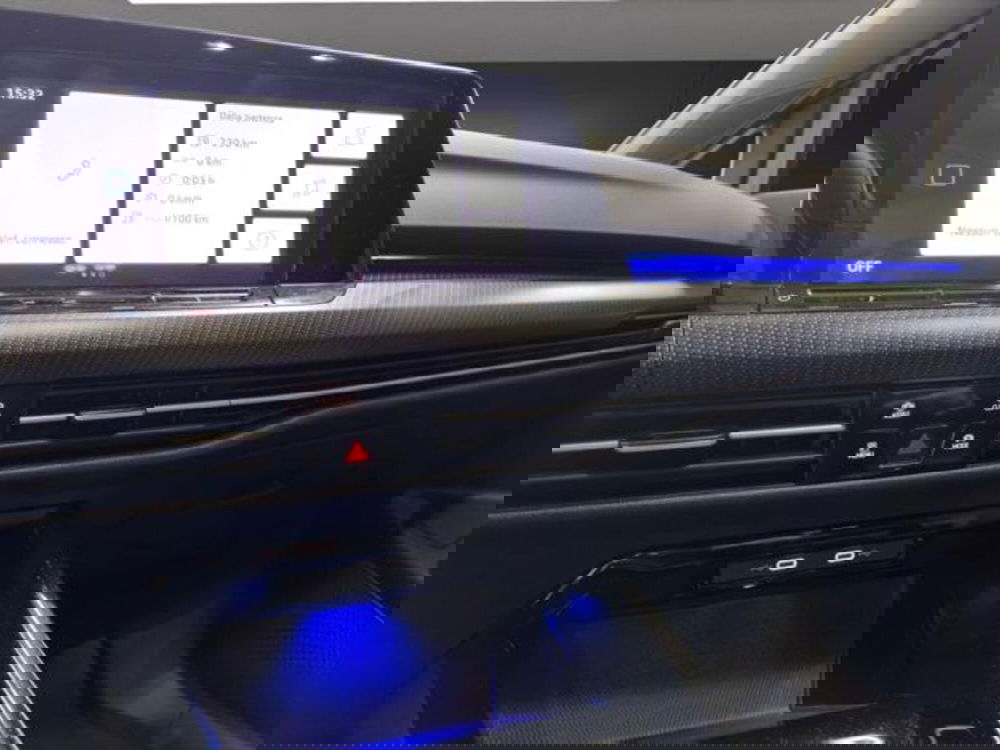 Volkswagen Golf Variant usata a Milano (12)