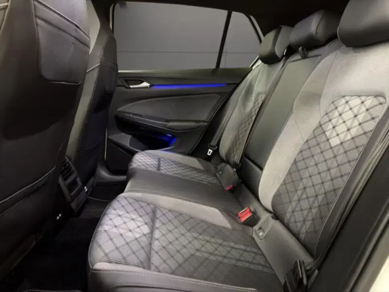 Volkswagen Golf Variant usata a Milano (13)