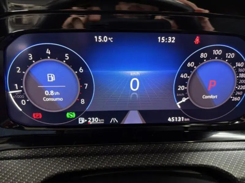 Volkswagen Golf Variant usata a Milano (7)