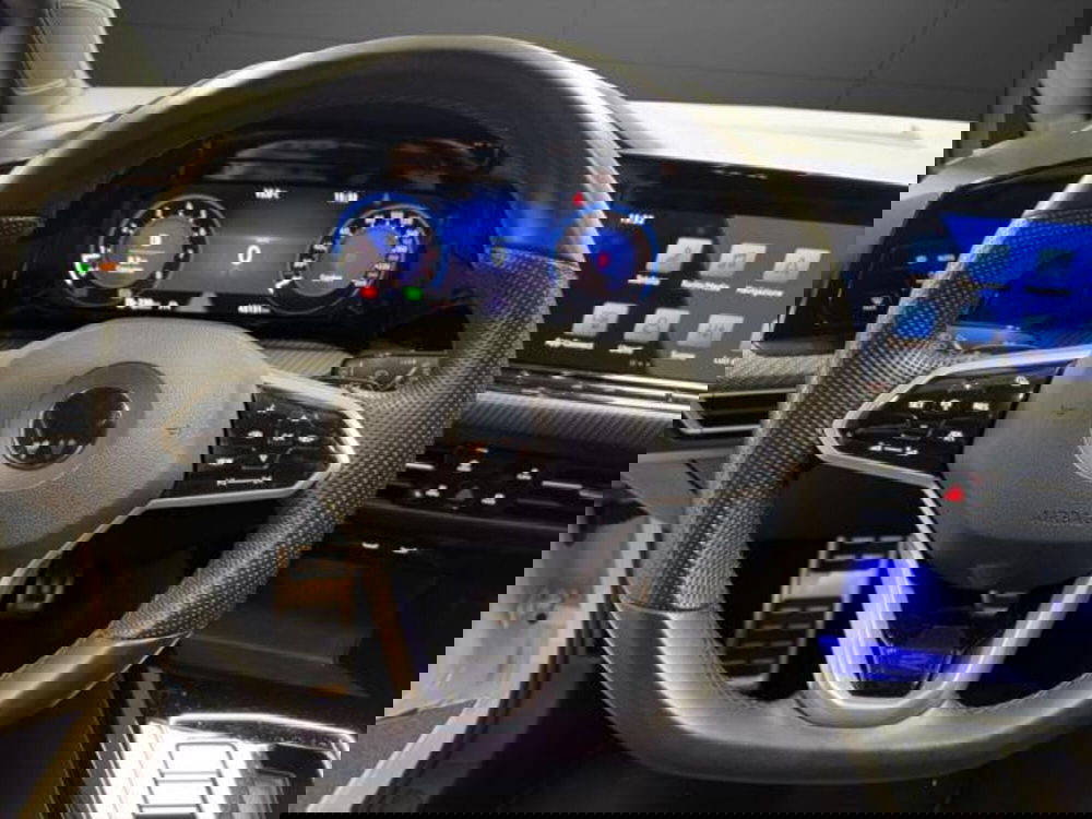 Volkswagen Golf Variant usata a Milano (8)