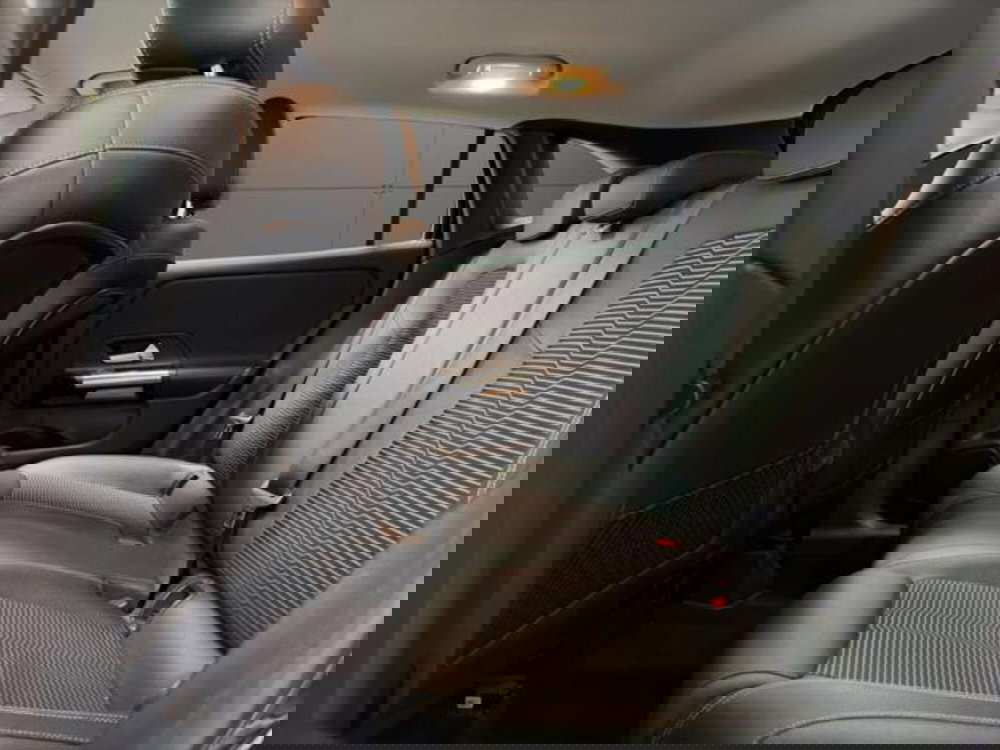 Mercedes-Benz GLA SUV usata a Milano (12)