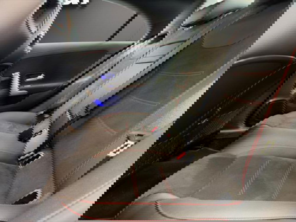 Mercedes-Benz CLA usata a Milano (13)