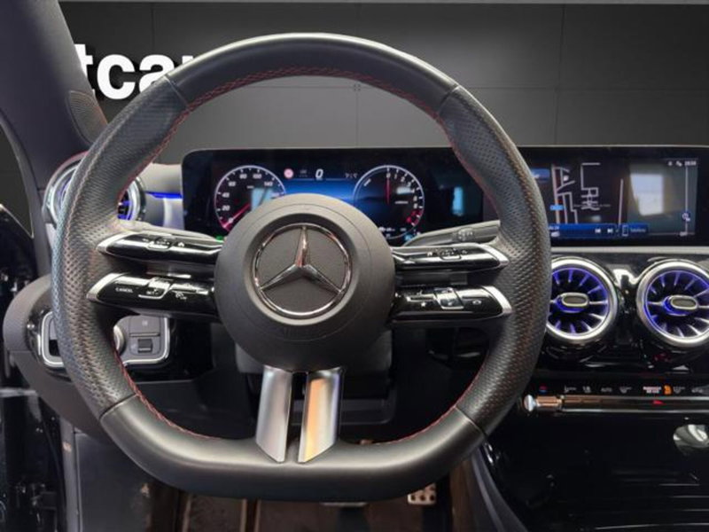 Mercedes-Benz CLA usata a Milano (8)