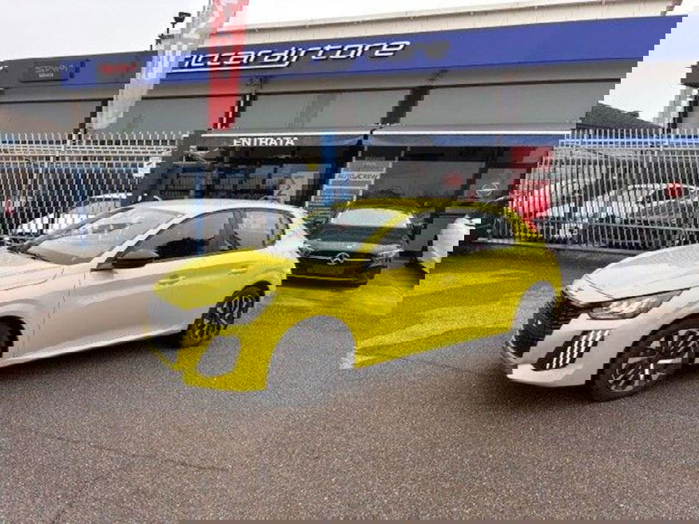 Peugeot 208 usata a Milano