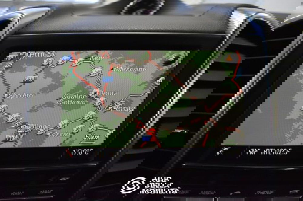 Porsche Cayenne usata a Perugia (15)