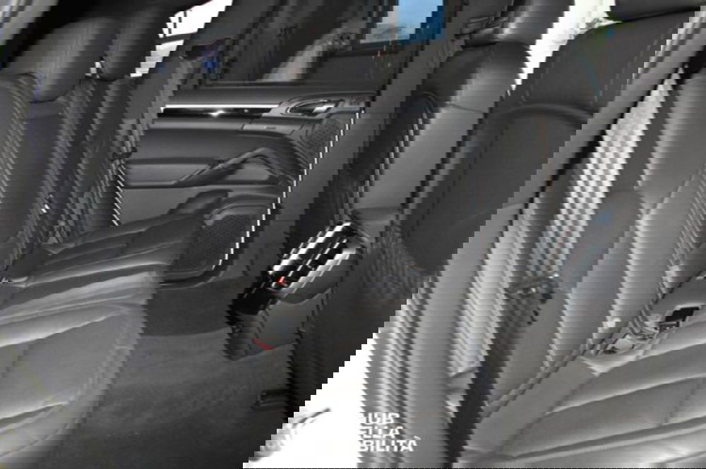 Porsche Cayenne usata a Perugia (20)