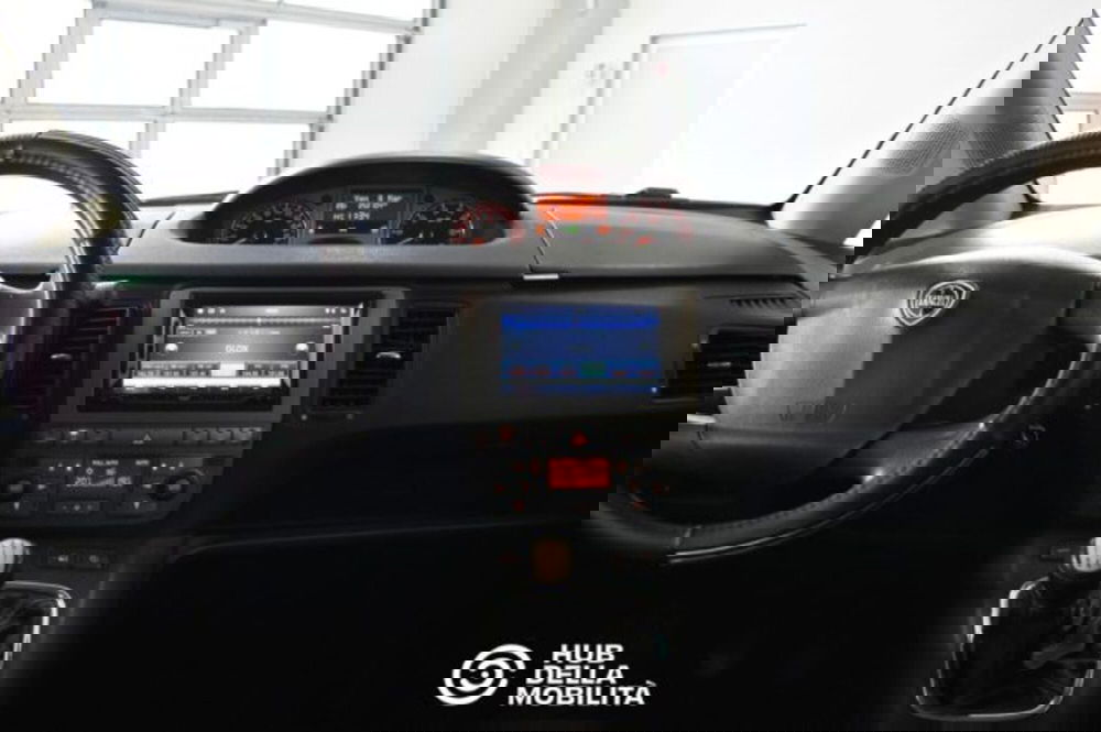 Lancia Musa usata a Perugia (14)