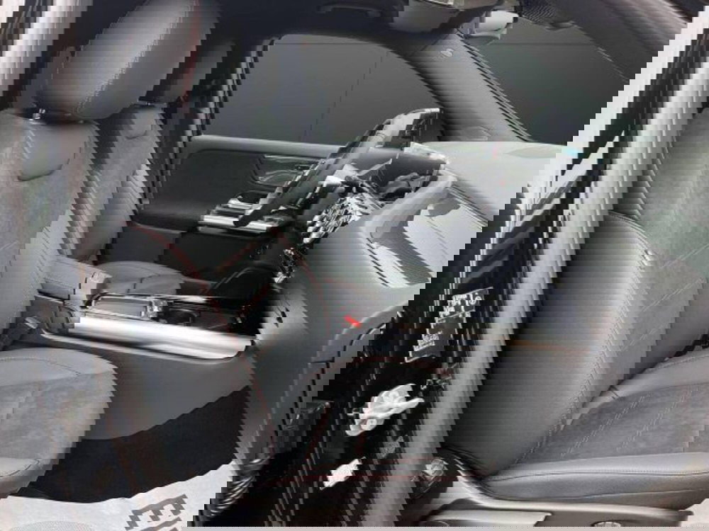 Mercedes-Benz GLA SUV usata a Novara (10)