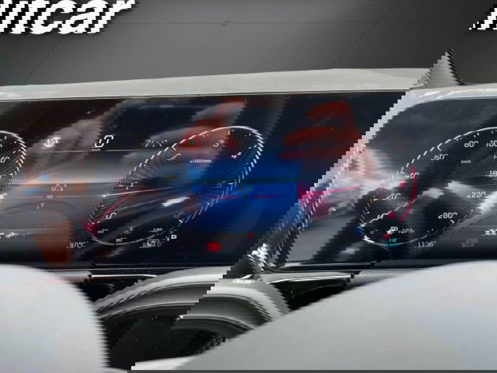 Mercedes-Benz GLA SUV usata a Novara (16)