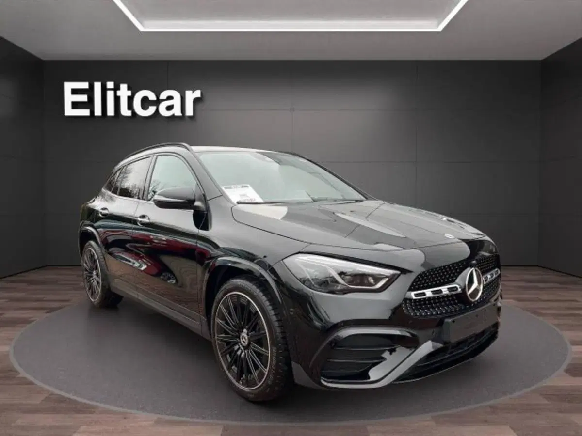 Mercedes-Benz GLA SUV usata a Novara (7)