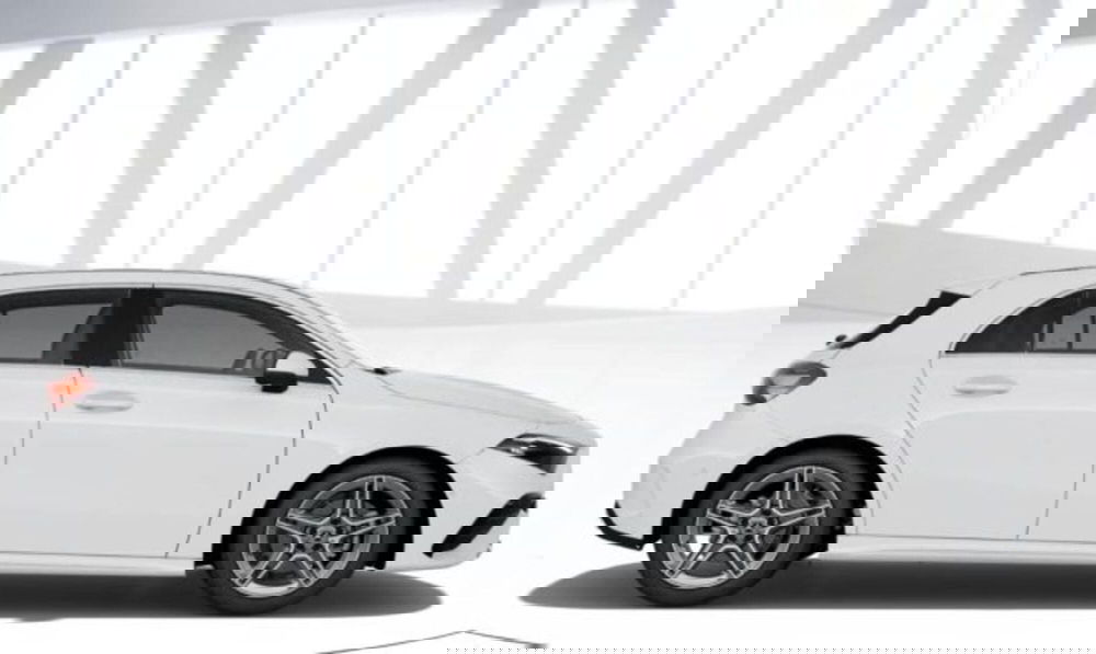 Mercedes-Benz Classe A Sedan usata a Novara (5)