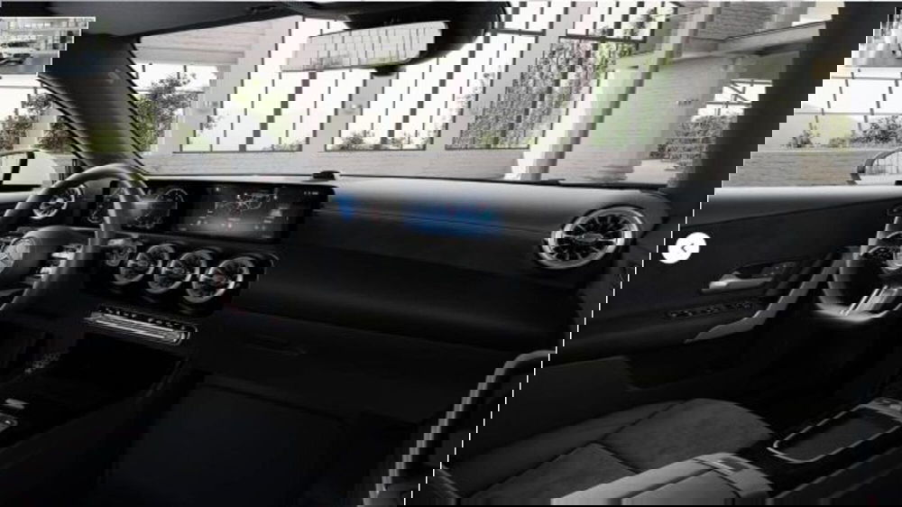 Mercedes-Benz Classe A Sedan usata a Novara (9)
