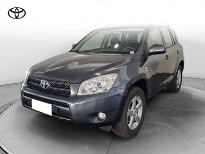 Toyota Rav4 2.2 D-4D 136 CV DPF Sol del 2006 usata a Torino