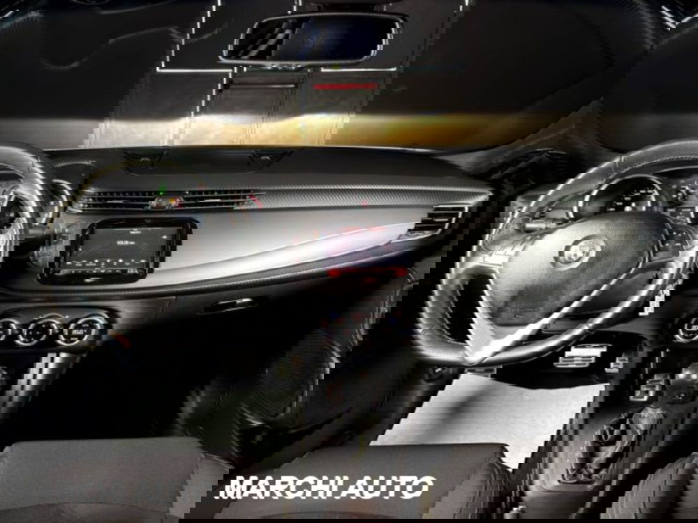 Alfa Romeo Giulietta usata a Perugia (12)